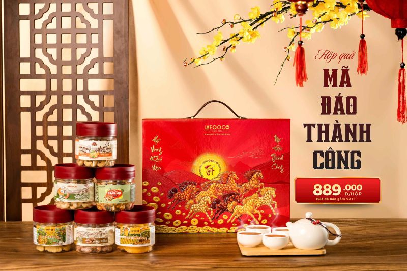 HỘP QUÀ TẾT 2026 - MÃ ĐÁO THÀNH CÔNG