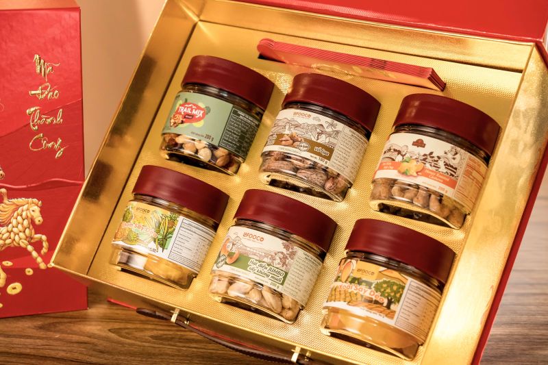 HỘP QUÀ TẾT 2026 - MÃ ĐÁO THÀNH CÔNG