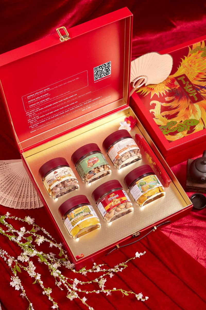 HỘP QUÀ TẾT DELUXE - THIÊN TƯỚC HOÀNG KIM
