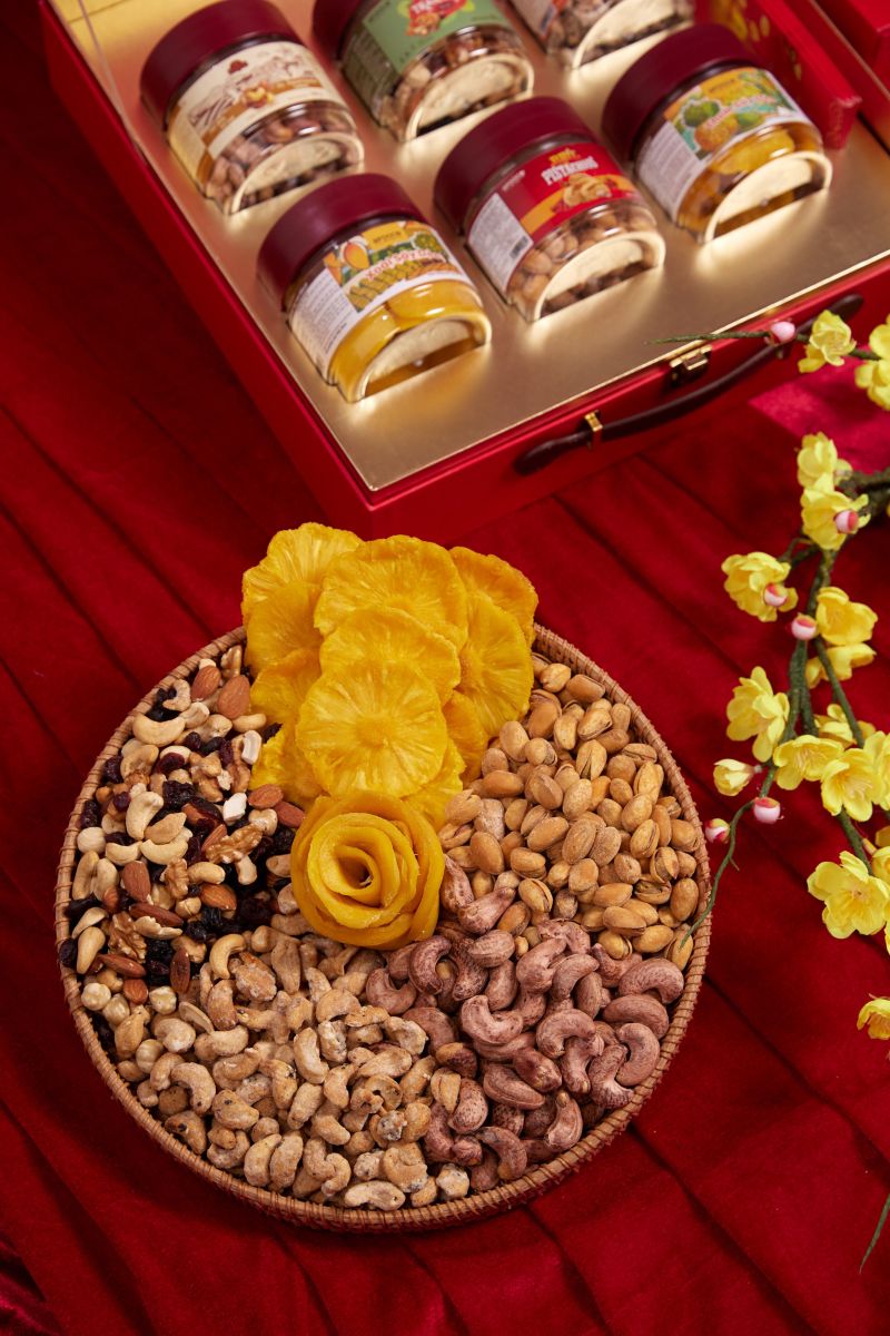 HỘP QUÀ TẾT DELUXE - THIÊN TƯỚC HOÀNG KIM